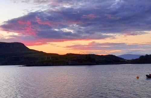 Oban House | Kilbowie Retreat