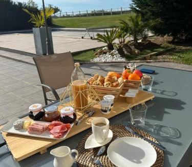 Oyre Bed & Breakfast | Kimy Villa Lunoterie Futuroscope Piscine et Spa