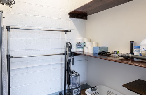 Fairview Park Apartment | King and Queen memory foam beds Near the Valley! | Georgtown Villas