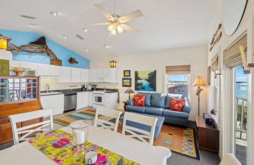 Cedar Key House | * King bed * Gulf view * Sunsets * Waterfront
