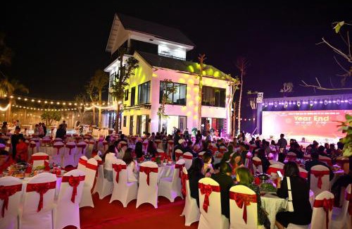 Son Tay Hotel | King Hill Vila