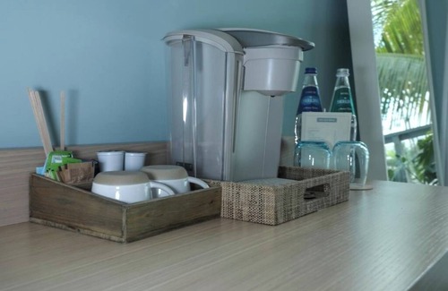 Arnold Apartment | King Room Near Playa Miami Beach MIA