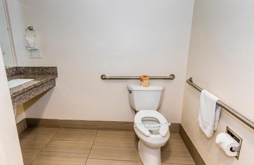 Gilroy Hotel | King's Rest Motel