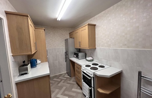 Liverpool Apartment | KingBeds/LiverpoolCity/FreeP/Wm/FastWifi