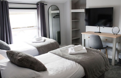 Messing Hotel | Kings Arms