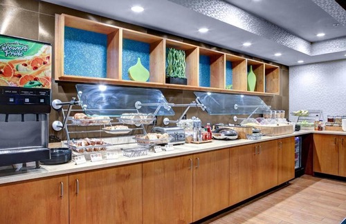 Landen Hotel | Kings Inn Suites Cincinnati Ma