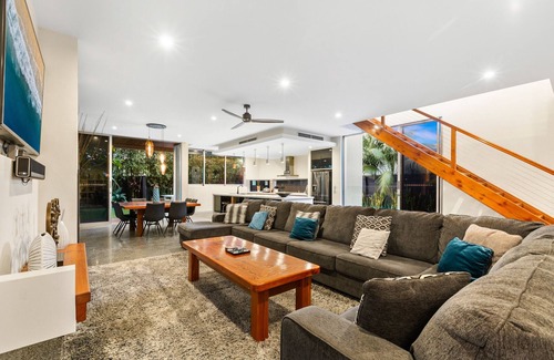 Kingscliff House | Kingscliff, Salt Village Retreat