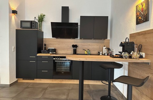 Euskirchen House | KingSize, Full Kitchen, WorkSpace 750MBit, Netflix, Centrum,