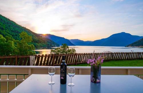 Kinsarvik Resort | Kinsarvik Camping