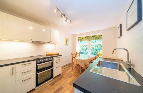 Murthill Cottage | Kirkgate Cottage – Countryside Living