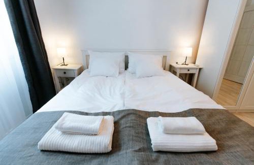 Esztergom Apartment | Kis-Duna Lak