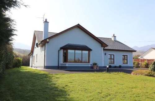 Kilgobnet House | Kissane's Cottage
