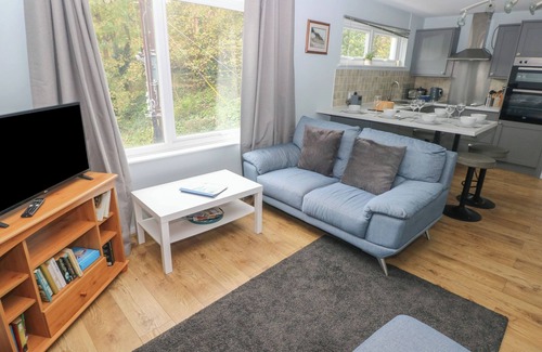 Little Haven Cottage | KITTIWAKE, APARTMENT 22, family friendly in Broad Haven