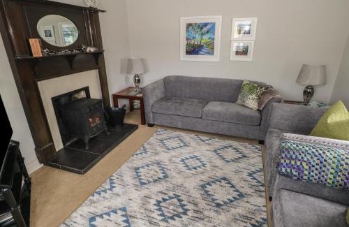 Carrigallen House | Kivvy Cottage
