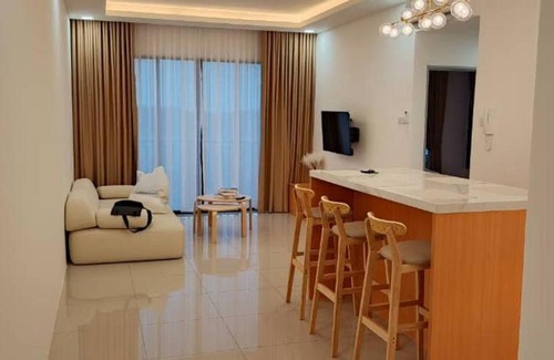 Labu Apartment | KLIA Residence Homestay Apartment, Near Sepang Circuit and KLIA - 3 Bedroom Fully Aircond