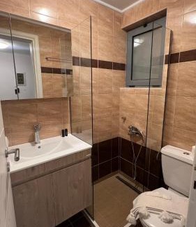 Nea Alikarnassos Apartment | KND Living Concept - Standard Room with Patio