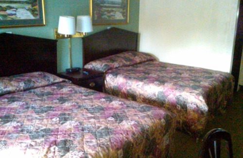 Battle Creek Hotel | Knights Inn - Battle Creek