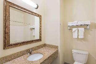 Palmyra Hotel | Knights Inn Palmyra