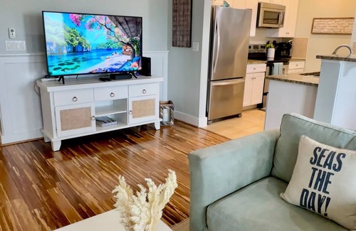 Galveston Condo | Knot 4 Sail -Beach Front- Ocean Views- Front Row
