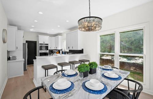 Lake Norman of Catawba House | Knotty Pines by AvantStay Lake Views Renovated