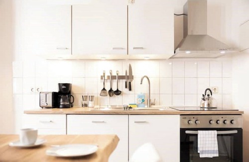Altstadt Apartment | ★ Ko-Living V at the Opera | Right in the center | Free WiFi | Up to 4 people ★