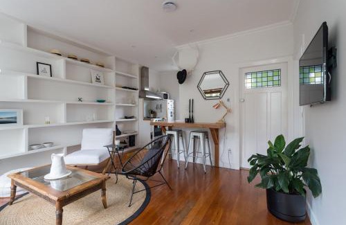 Kohimarama Apartment | Kohimarama Beach 2 Bedroom Charmer