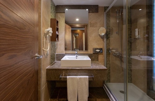 Kepez Hotel | Kolin Hotel Spa & Convention Center