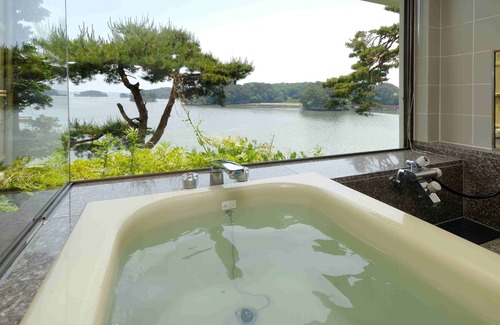 Matsushima House | Komatsukan Kofutei