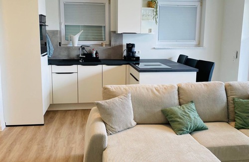 Winterscheiderbroel Apartment | Komfortable Ferienwohnung in Winterscheid in der Nähe zu Köln und Bonn