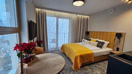 Szklarska Poreba Apartment | Komfortowy Apartament z widokiem na góry z sauną oraz basenem Hotel Złoty Horyzont Szklarska Poręba