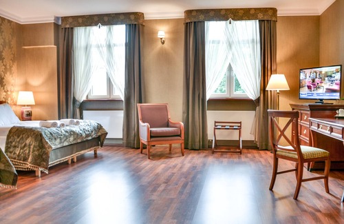 Kalisz Hotel | Komoda Club Residence