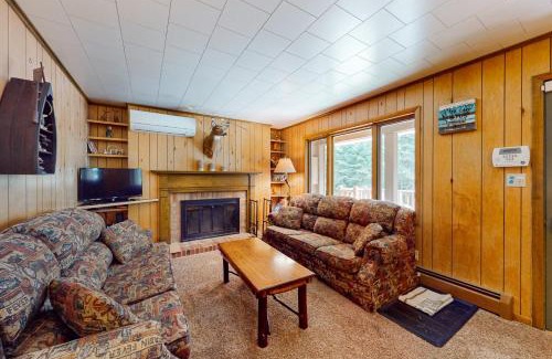 St Germain House | Konkey's Kabin