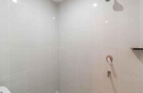 Suko Manunggal Hotel | KoolKost At Kupang Jaya - Minimum Stay 30 Nights