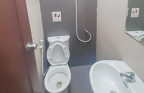 Karawang Hotel | KoolKost Syariah At Colombus Galuh Mas - Minimum Stay 30 nights