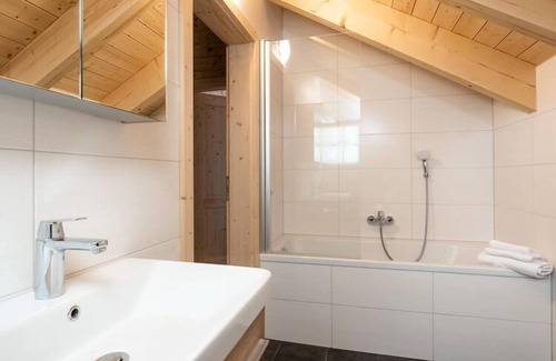 Frantschach-Sankt Gertraud House | Koralpe holiday home with its own wellness area