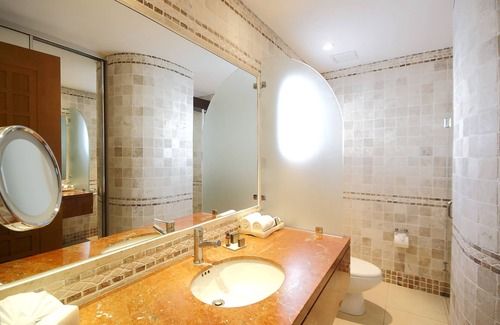 Playa Paraiso Resort | Kore Tulum Retreat and Spa Resort - Adults Only