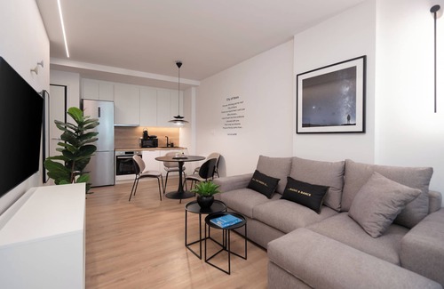 Neos Kosmos Apartment | Kosmos Luxury Residences