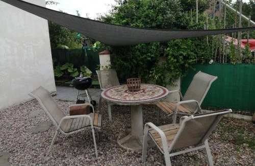 La Chapelle-devant-Bruyeres Apartment | KOTA Finlandais bien être , les gîtes de l'étang
