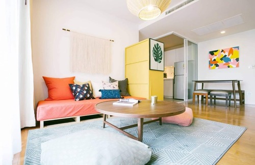 Embassy District Apartment | KOTI 944 Condolette Light Convent