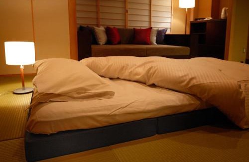 Izu Nagaoka Onsen Hotel | Kouyurou Ikawa