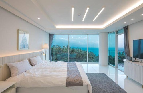 Haeundae House | 500 m² House ∙ 5 bedrooms ∙ 20 guests