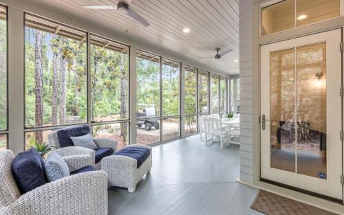 Forest District House | Krab Dip by Oversee 30A