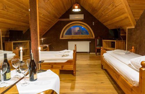 Myslenice Hotel | Krakowiacy i Górale