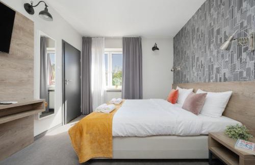 Wilanow Apartment | Kremowa Residence by Solarento