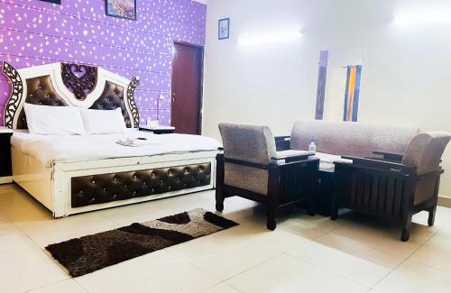 East of Kailash Bed & Breakfast | Krishna Residency - East Of Kailash