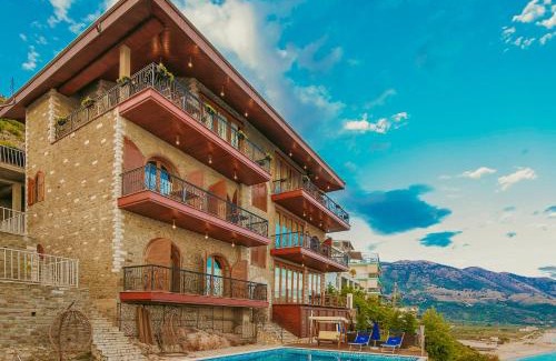 Blloku Apartment | Kshira Oasis Qeparo - Boutique Hotel With Private Beachfront Stay With Suites & Restaurant