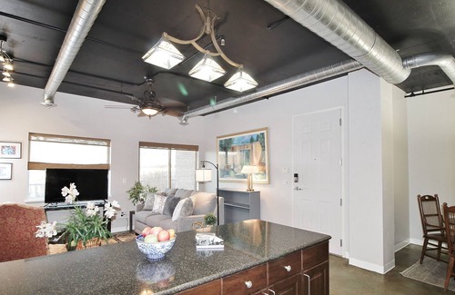Manhattan Condo | KSU/Aggiville Luxury Condo w/ Gated Parking