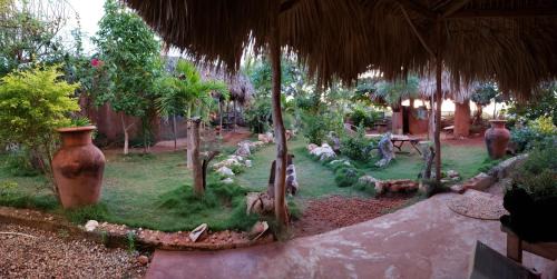 Treasure Beach House | KuDehya Guesthouse