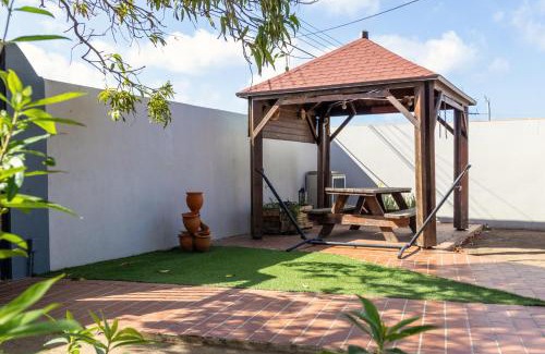 Pos Chiquito Apartment | Kukwisa Retreat