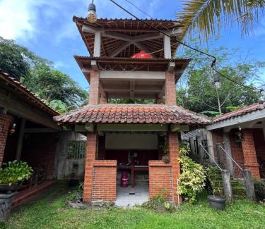 Borobudur House | Kumojoyo Homestay